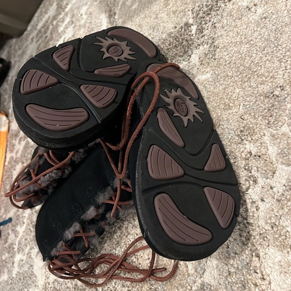 Black Ugg lace up boots 👢 - Picture 5 of 8